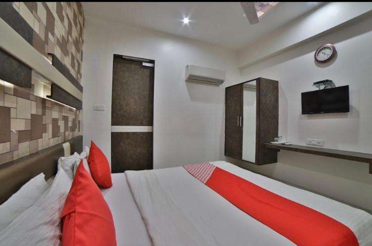Hotel Green Apple กันตินาการ์ ภายนอก รูปภาพ